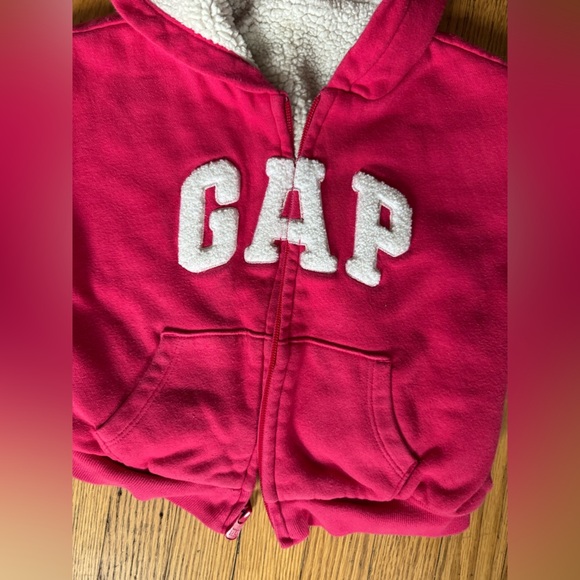 GAP Kids Fuchsia Hoodie with Sherpa Lining - Picture 2 of 9